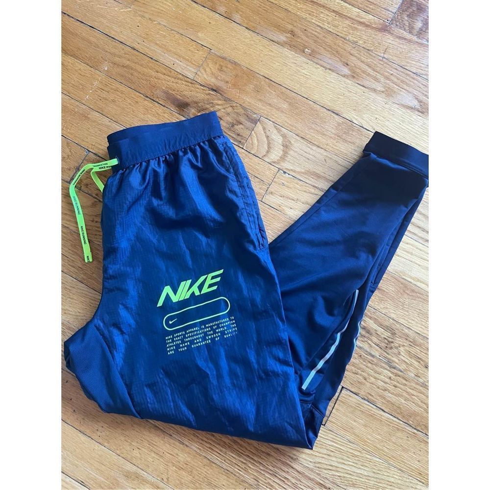 Nike Element Running Pants